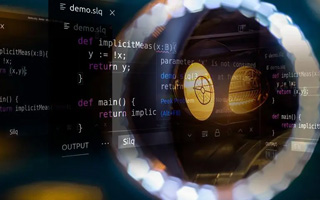 枣庄 ,php声明和调用变量的符号是什么？